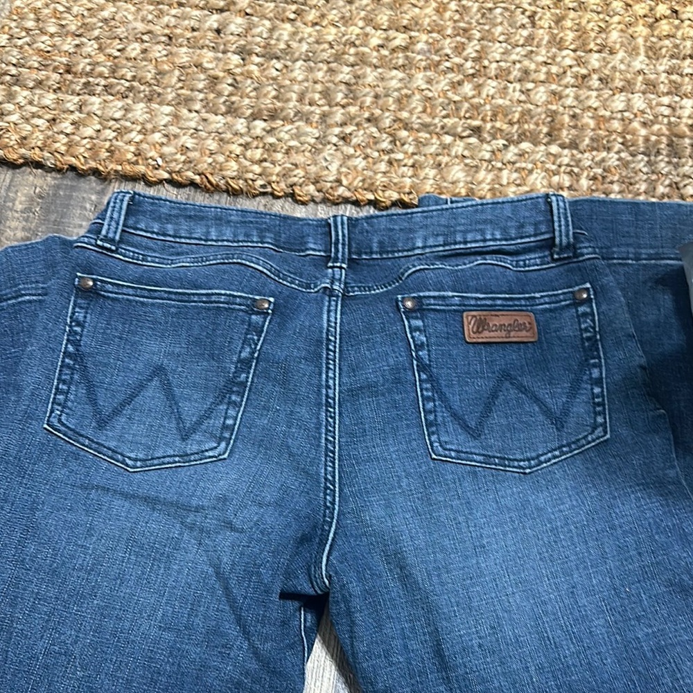Wrangler Blue Boot Cut Jeans Classic Style